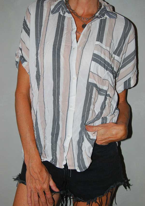 חולצה STRADIVARIUS