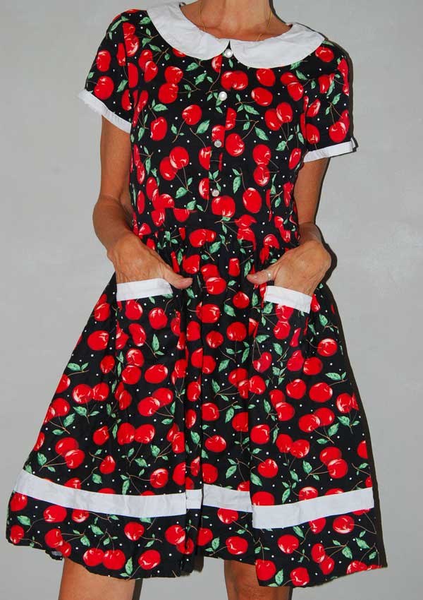 שמלת דובדבנים חמודה