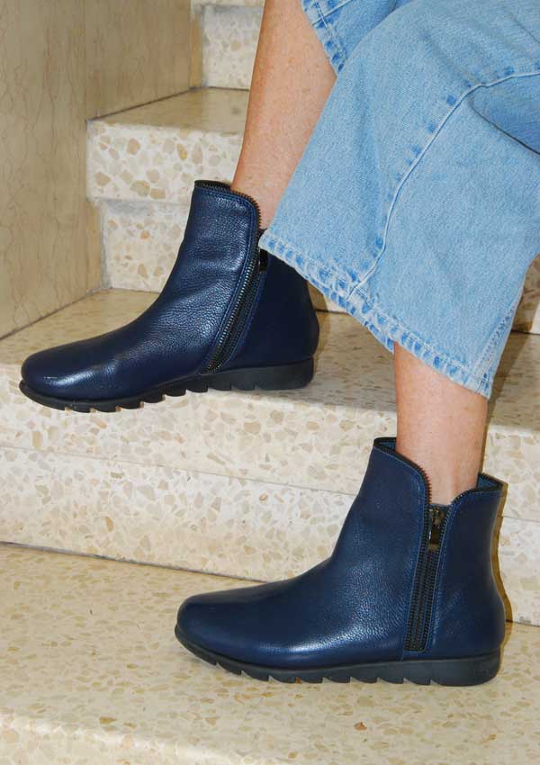 מגפיים LADY COMFORT מידה 38