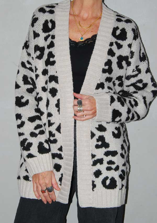 קרדיגן מנומר