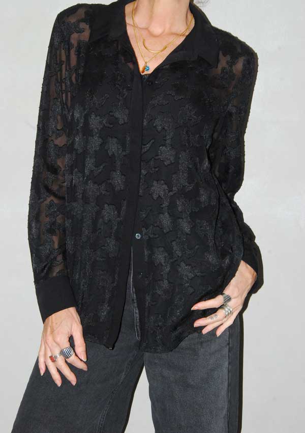 חולצה פרחונית