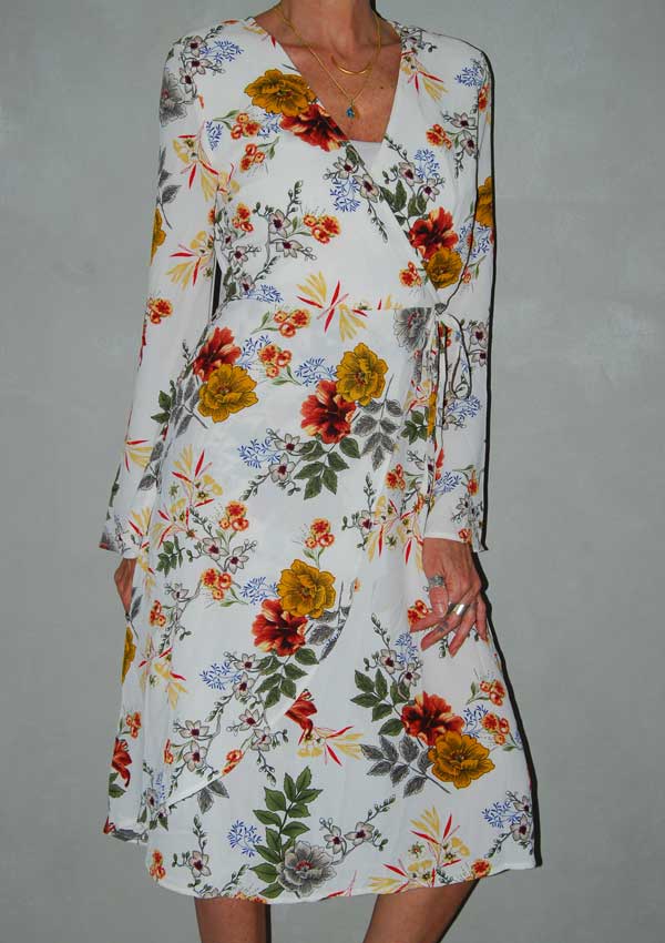 שמלה פרחונית